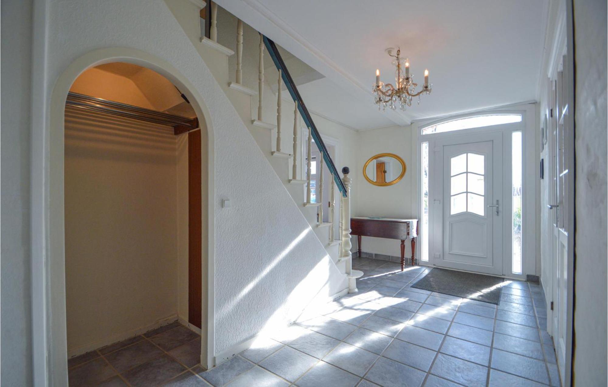Awesome Home In Bredebro With Kitchen Ballum Kültér fotó