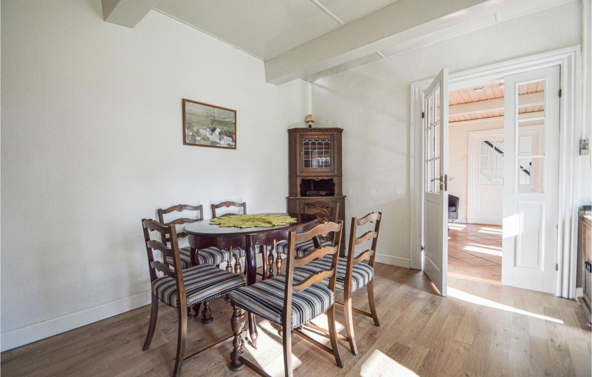 Awesome Home In Bredebro With Kitchen Ballum Kültér fotó